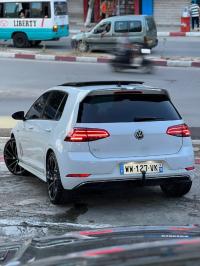 سيارات-volkswagen-golf-7-2017-confortline-جيجل-الجزائر