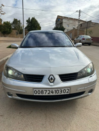 voitures-renault-laguna-2-2003-chlef-algerie