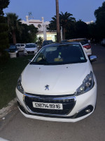 voitures-peugeot-208-2019-allure-facelift-kouba-alger-algerie