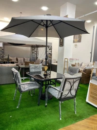 Table jardin 04 chaises avec parasol importation malalisie