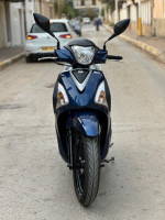 motos-et-scooters-sym-st-2023-algerie