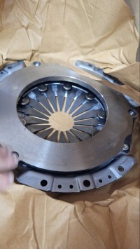 الأجزاء-الداخلية-toyota-hilux-44-kit-disque-plateu-butee-الرويبة-الجزائر