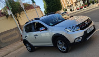 voitures-dacia-sandero-2017-stepway-bouira-algerie