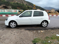 voitures-renault-clio-campus-2013-bye-setif-algerie