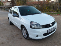 voitures-renault-clio-campus-2014-bye-setif-algerie