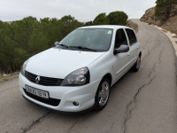 voitures-renault-clio-campus-2013-bye-setif-algerie