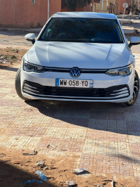 voitures-volkswagen-golf-8-2023-r-line-bechar-algerie