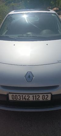 سيارات-renault-clio-3-2012-night-and-day-الشلف-الجزائر