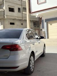 voitures-volkswagen-bora-2023-el-oued-algerie