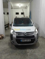 voitures-citroen-berlingo-2011-bouira-algerie