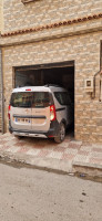 voitures-renault-kangoo-2024-belaa-setif-algerie