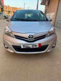 سيارات-toyota-yaris-2013-الطيبات-تقرت-الجزائر