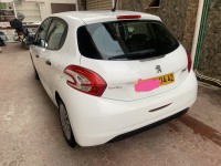 سيارات-peugeot-208-2014-active-ڨوراية-تيبازة-الجزائر