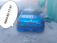 voitures-peugeot-206-cc-2001-dar-el-beida-alger-algerie