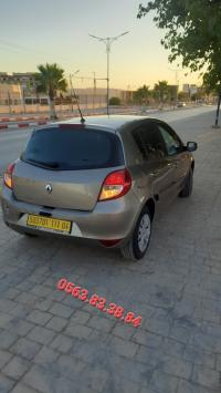 سيارات-renault-clio-3-2011-أم-البواقي-الجزائر