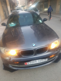 voitures-bmw-serie-1-coupe-2009-msila-algerie