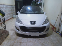 voitures-peugeot-207-2010-tenes-chlef-algerie