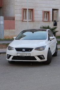 voitures-seat-ibiza-2018-high-kolea-tipaza-algerie