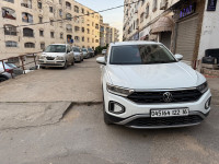 voitures-volkswagen-t-roc-2022-life-bir-mourad-rais-alger-algerie