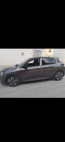 voitures-peugeot-208-2024-khenchela-algerie