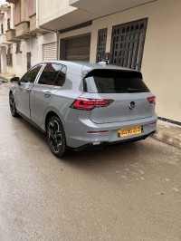 سيارات-volkswagen-golf-8-2025-r-line-باتنة-الجزائر