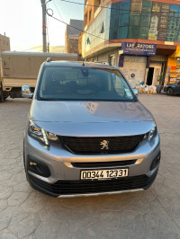 voitures-peugeot-rifter-2023-oran-algerie