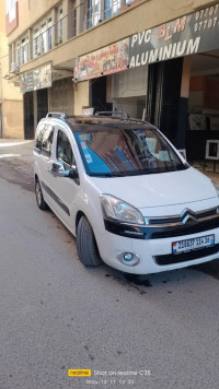 voitures-citroen-berlingo-2014-bouira-algerie