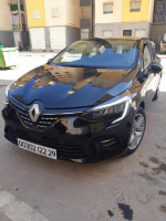 voitures-renault-clio-5-2022-mohammadia-mascara-algerie