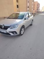 voitures-renault-symbol-2018-djelfa-algerie