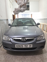 voitures-hyundai-accent-2012-gls-es-senia-oran-algerie