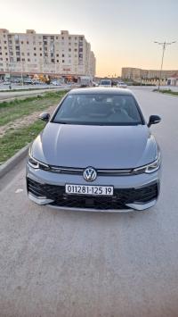 سيارات-volkswagen-golf-8-2025-r-line-سطيف-الجزائر
