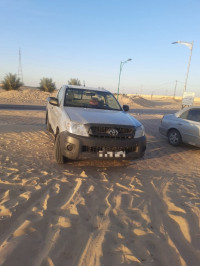 voitures-toyota-hilux-2009-el-oued-algerie