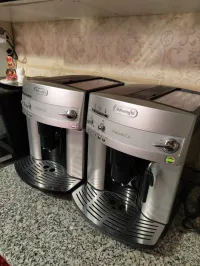 DELONGHI MAGNIFICA MACHINE A CAFFE ET CAPPUCCINO SILVER/NOIR 