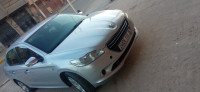 voitures-peugeot-301-2013-souagui-medea-algerie