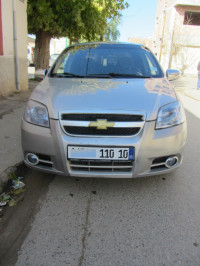 voitures-chevrolet-aveo-4-portes-2010-lt-bouira-algerie