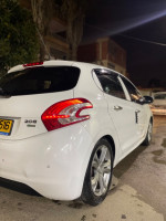 voitures-peugeot-208-2015-allure-facelift-birtouta-alger-algerie