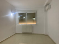 شقة-بيع-3-غرف-الجزائر-العاشور