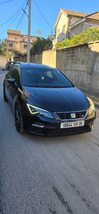 voitures-seat-leon-2019-beats-bejaia-algerie