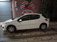 voitures-peugeot-207-2012-active-bordj-el-kiffan-alger-algerie