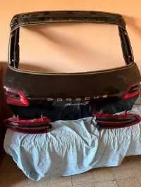 Hayon malle Porsche Macan