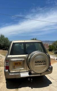 سيارات-nissan-patrol-long-2004-جيجل-الجزائر