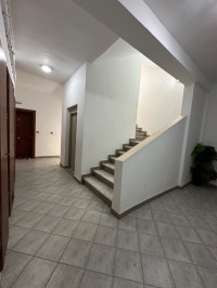 appartement-location-f3-oran-algerie