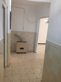 appartement-vente-f3-alger-ain-naadja-algerie