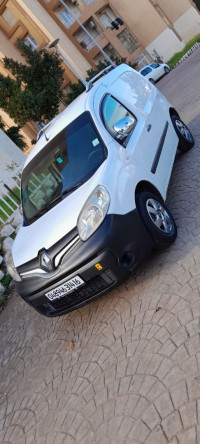 voitures-renault-kangoo-2014-mahelma-alger-algerie