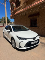 automobiles-toyota-corolla-2023-d4t-arzew-oran-algerie