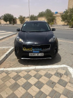 tout-terrain-suv-kia-sportage-2017-gt-line-ait-sidi-ali-laghouat-algerie