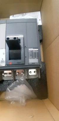 Disjoncteur Schneider 1000 A