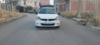 voitures-renault-clio-campus-2014-constantine-algerie