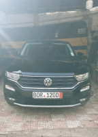 voitures-volkswagen-t-roc-2021-active-algerie