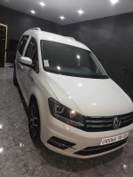 voitures-volkswagen-caddy-2018-highline-batna-algerie